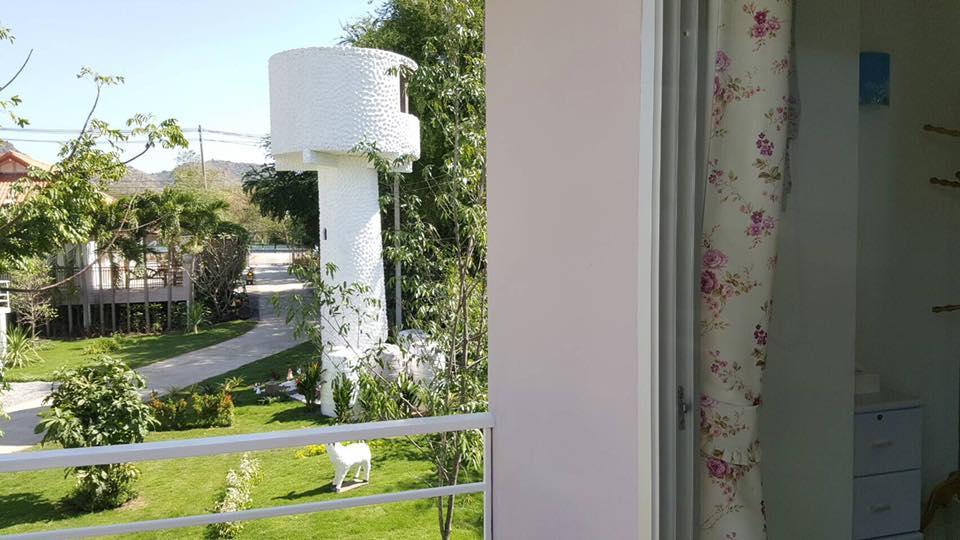 Baan Suan Geb Tawan Hotell Lop Buri Eksteriør bilde
