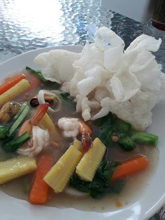 Baan Suan Geb Tawan Hotell Lop Buri Eksteriør bilde